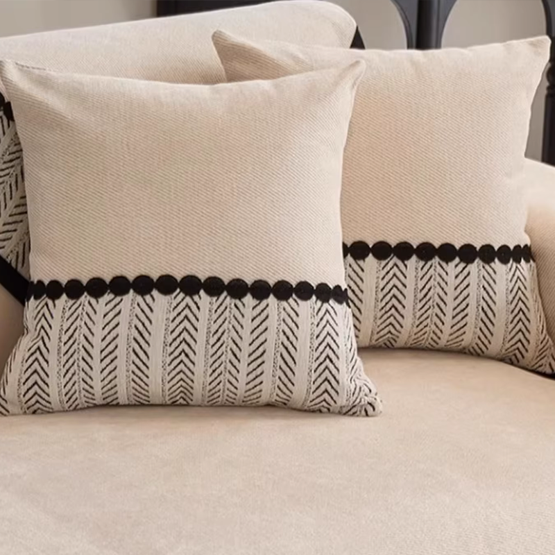 taie d'oreillers beige assorties