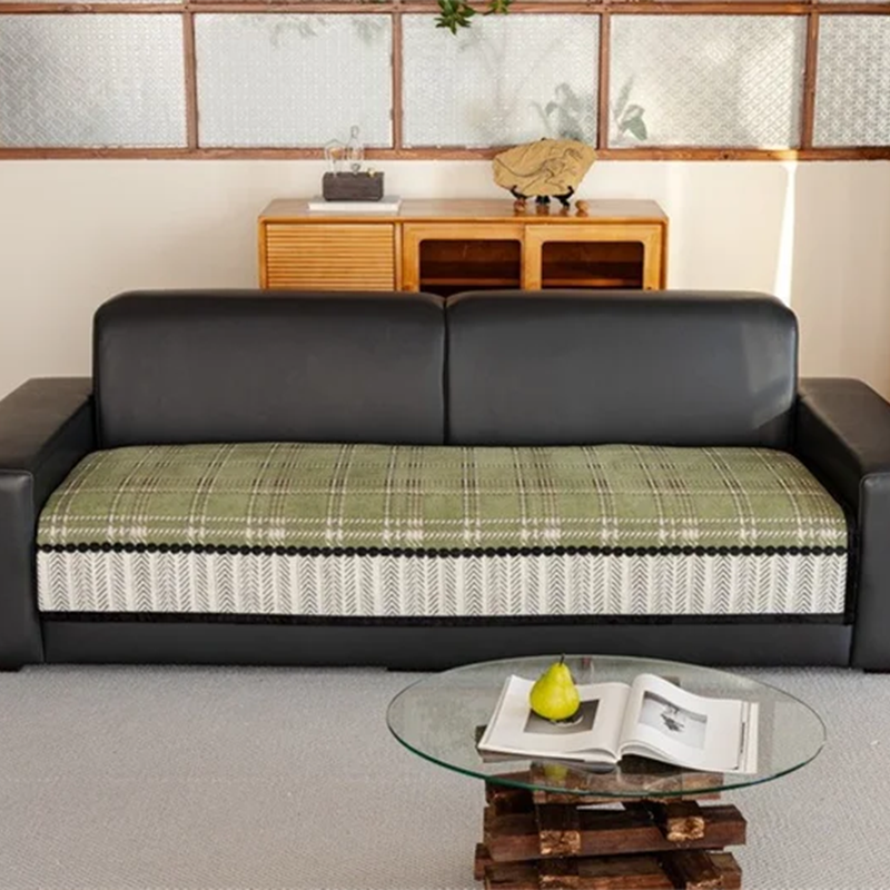 Housse canapé antidérapante anti griffes de chat carreaux écossais vert de face