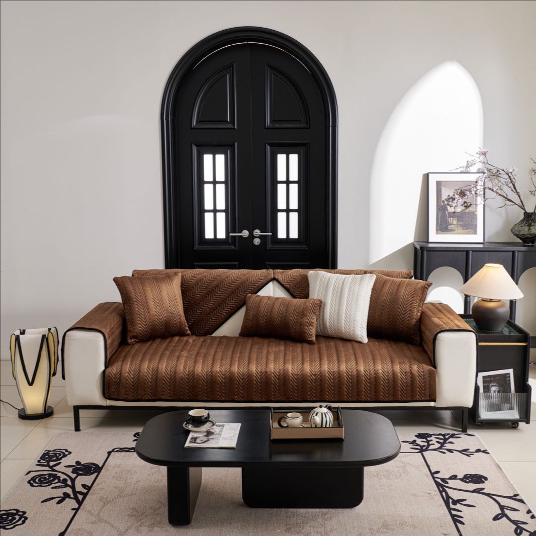 Housse de canapé luxe en velours épais renforcé marron café de face