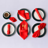 Serviette de table en satin rouge