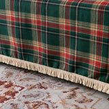 finition du jeté de canapé écossais